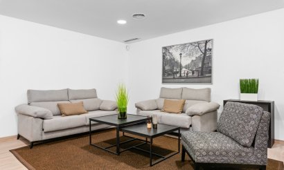 Resale - Villa - Cabo Roig