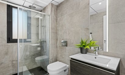 Resale - Villa - Cabo Roig