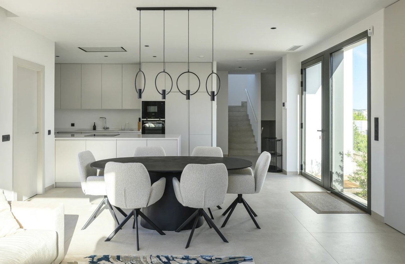 Resale - Villa - Las Colinas Golf Resort