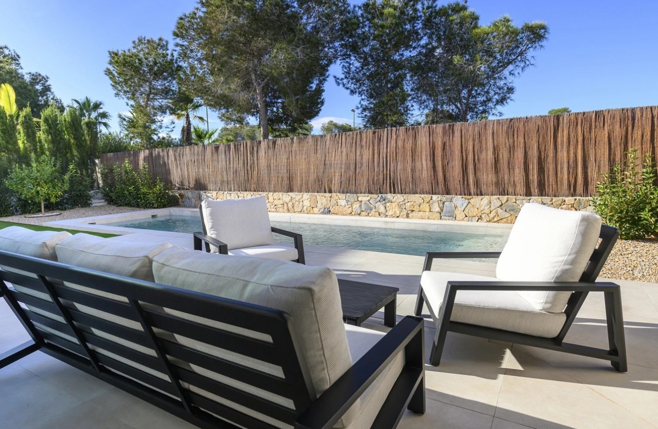 Resale - Villa - Las Colinas Golf Resort