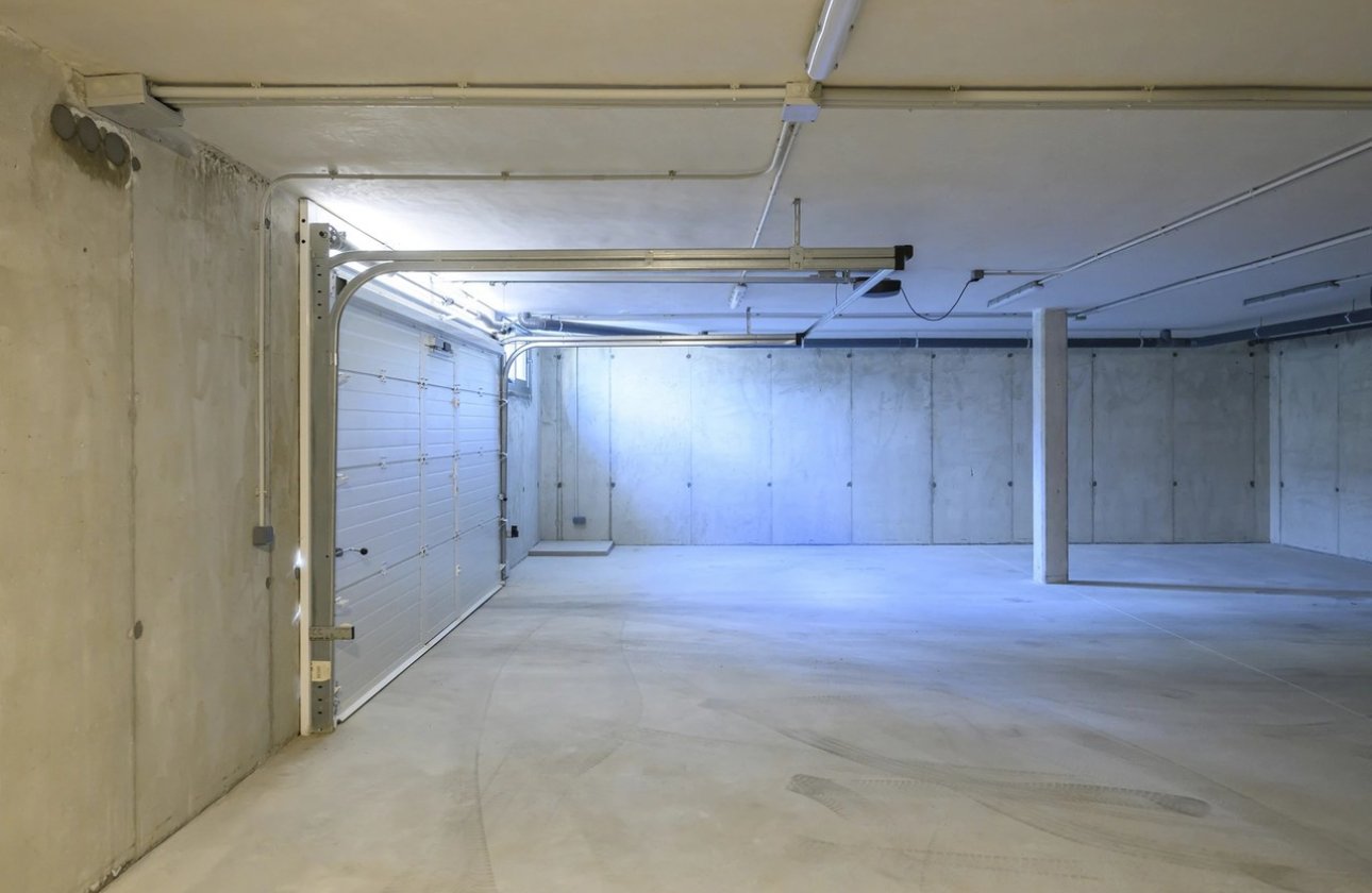 Resale - Villa - Las Colinas Golf Resort