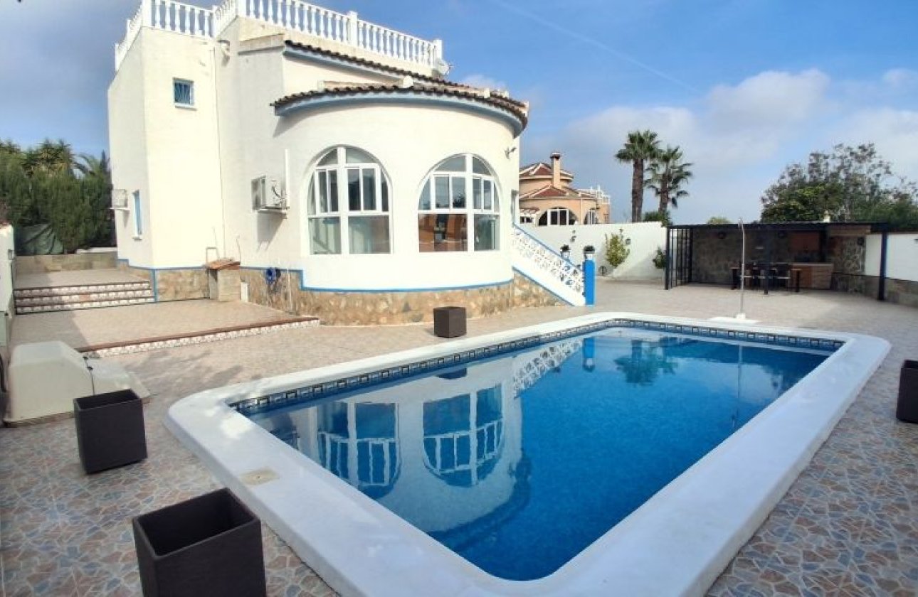 Resale - Villa - Rojales