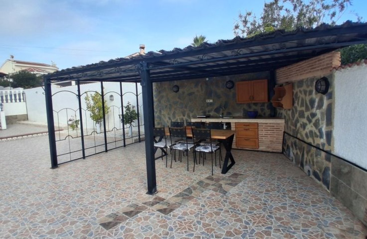 Resale - Villa - Rojales