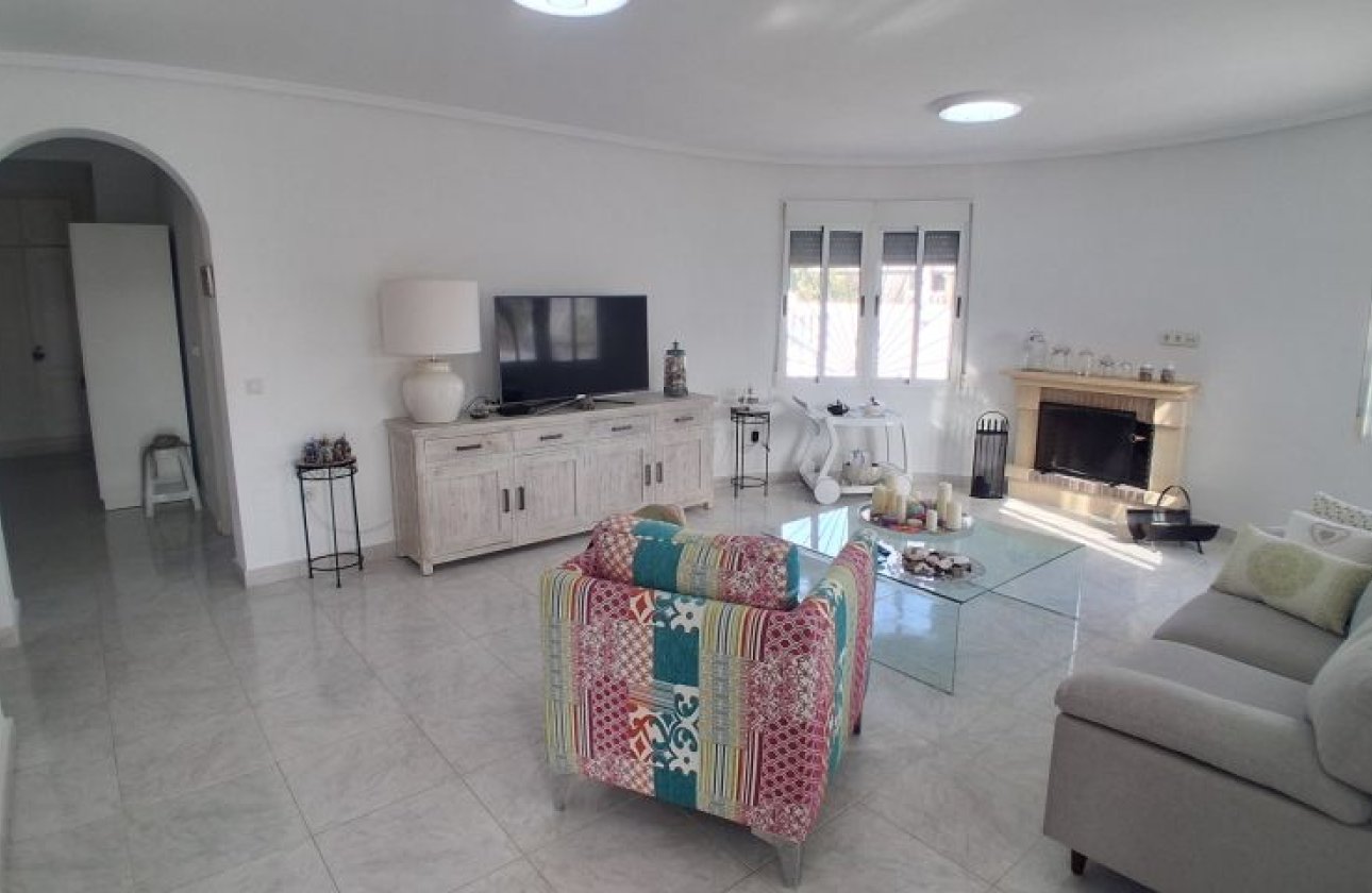 Resale - Villa - Rojales