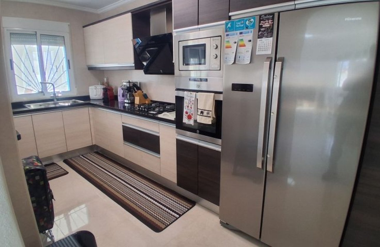 Resale - Villa - Rojales