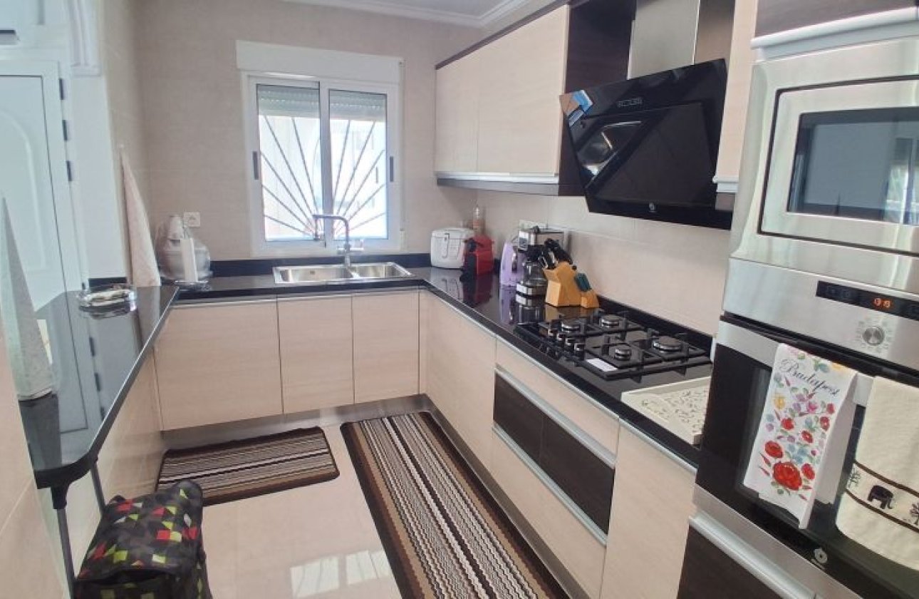 Resale - Villa - Rojales