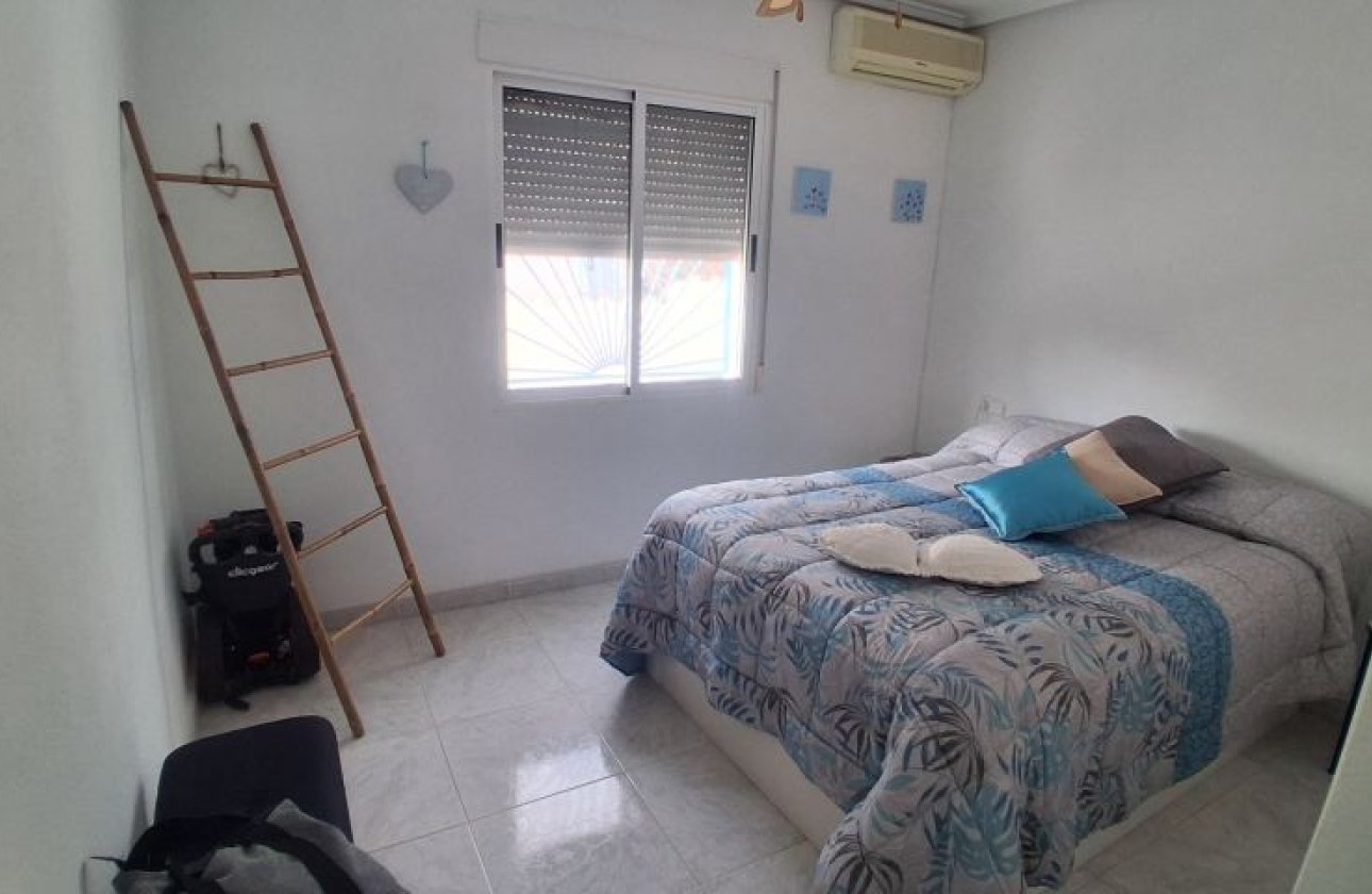 Resale - Villa - Rojales