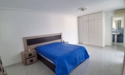 Resale - Villa - Rojales