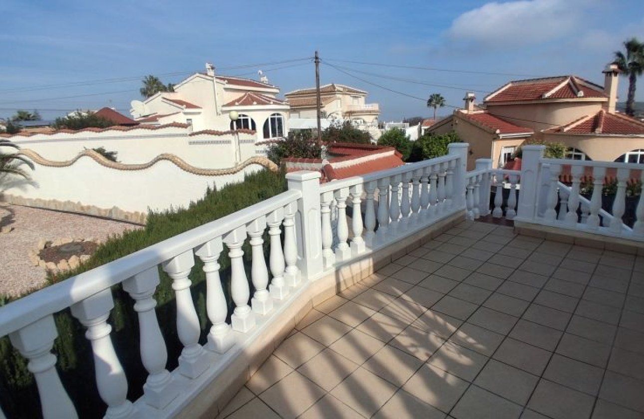 Resale - Villa - Rojales