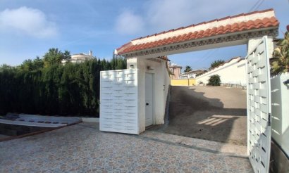 Resale - Villa - Rojales