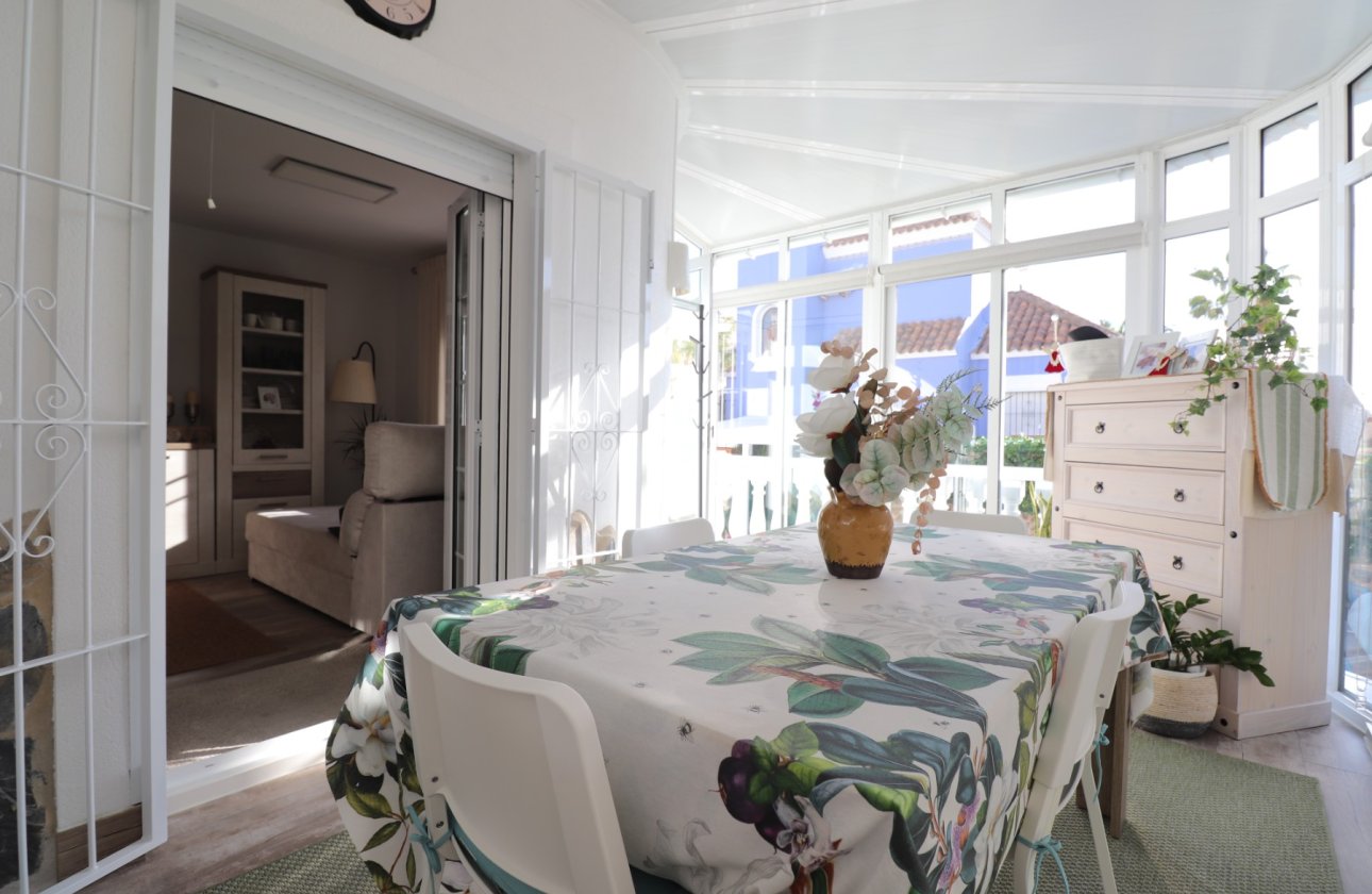 Resale - Villa - Orihuela Costa - Villamartin