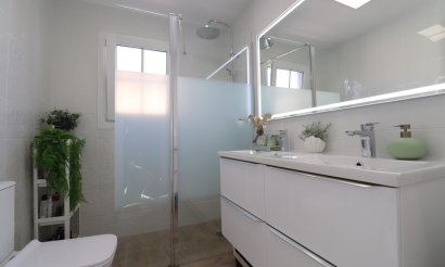 Resale - Villa - Orihuela Costa - Villamartin