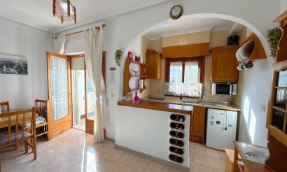 Resale - Apartment / flat - Punta Prima