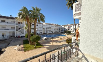 Resale - Apartment / flat - Punta Prima