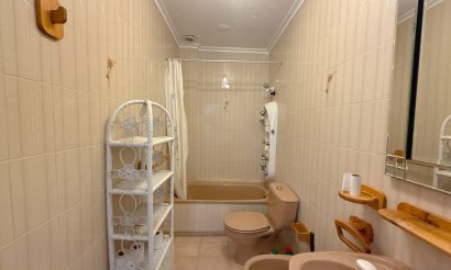 Resale - Apartment / flat - Punta Prima