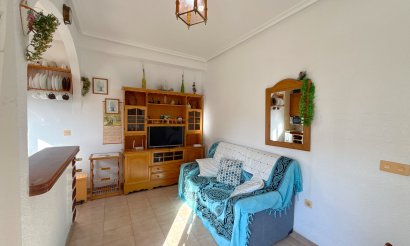Resale - Apartment / flat - Punta Prima
