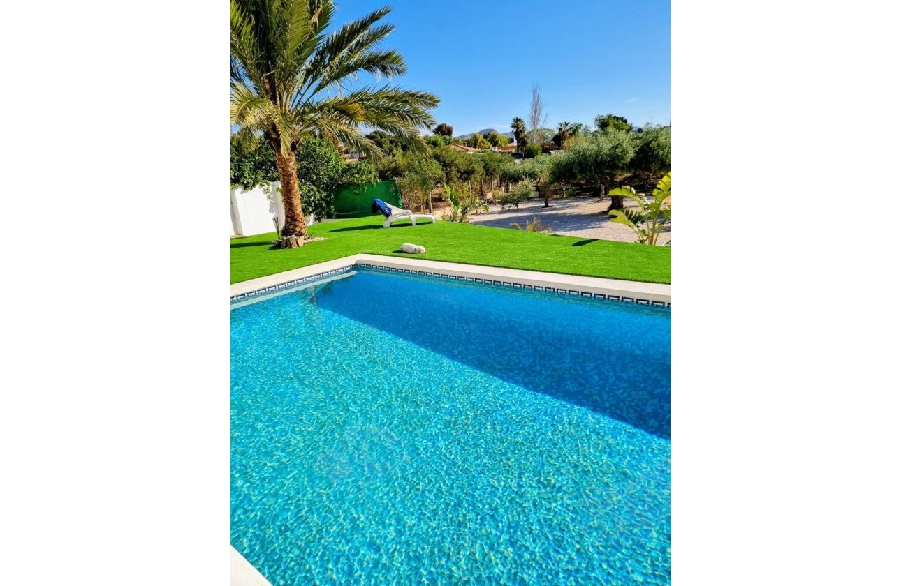 Resale - Villa - Alicante - Moralet - Cañada del Fenollar