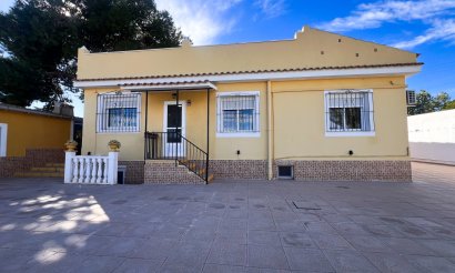 Resale - Villa - Alicante - Moralet - Cañada del Fenollar