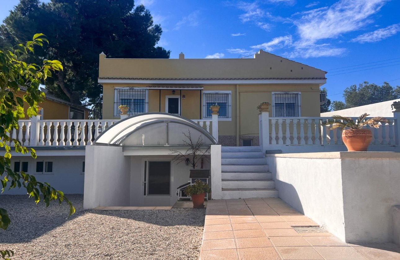 Resale - Villa - Alicante - Moralet - Cañada del Fenollar