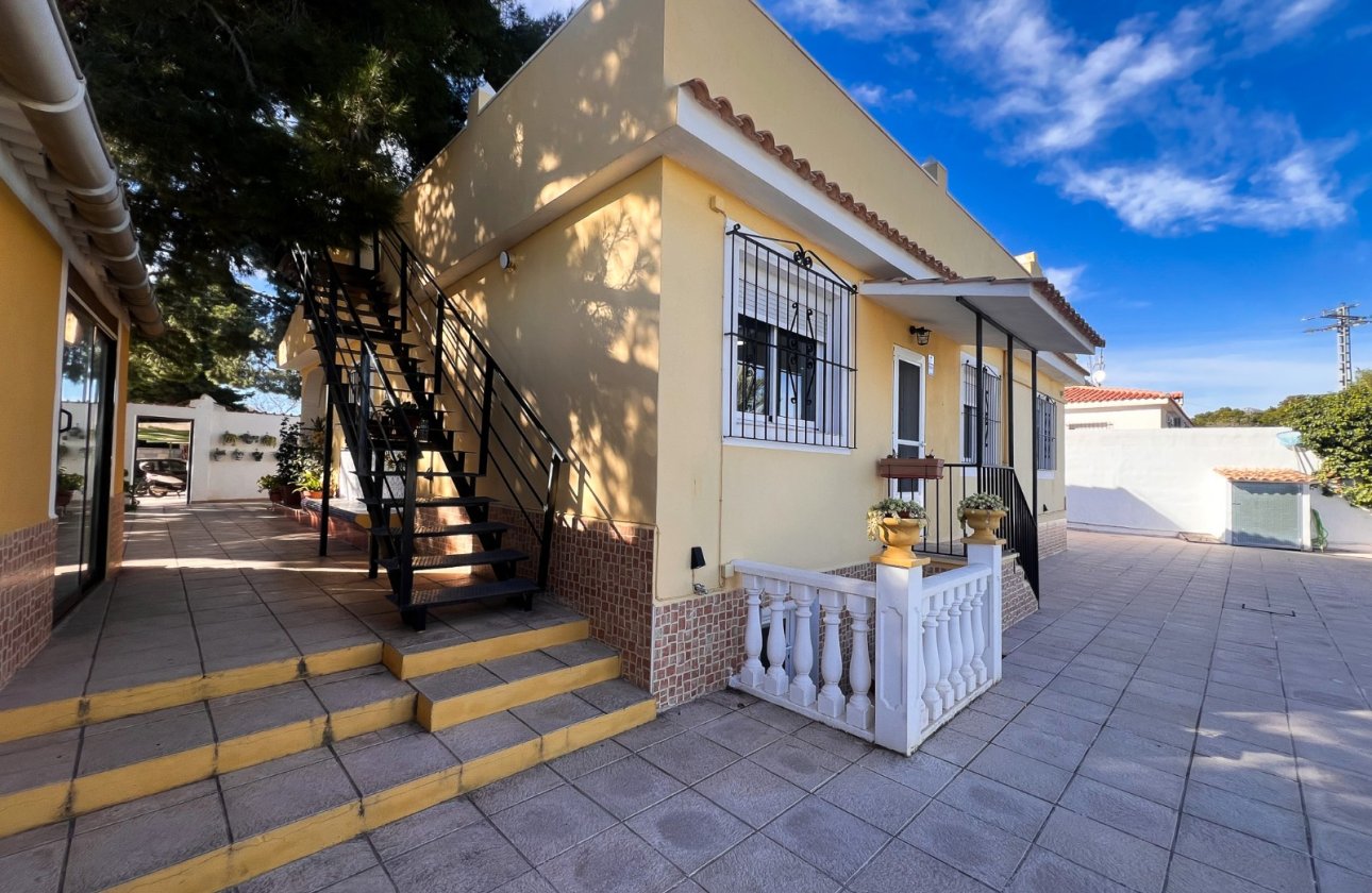 Resale - Villa - Alicante - Moralet - Cañada del Fenollar