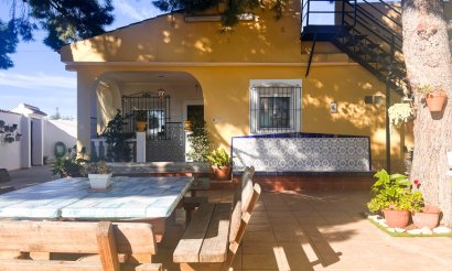 Resale - Villa - Alicante - Moralet - Cañada del Fenollar