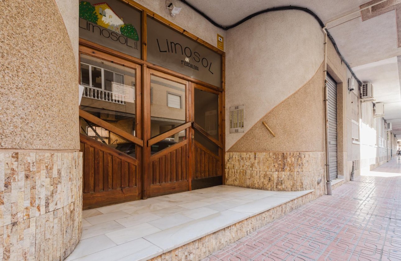 Revente - Appartement - Torrevieja - Playa de La Acequion