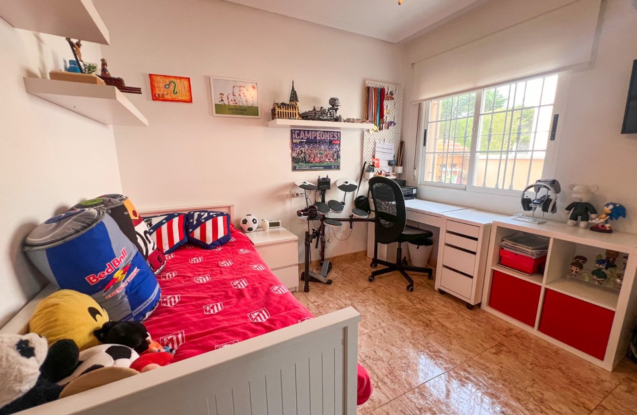 Revente - Villa - Guardamar del Segura - El Raso