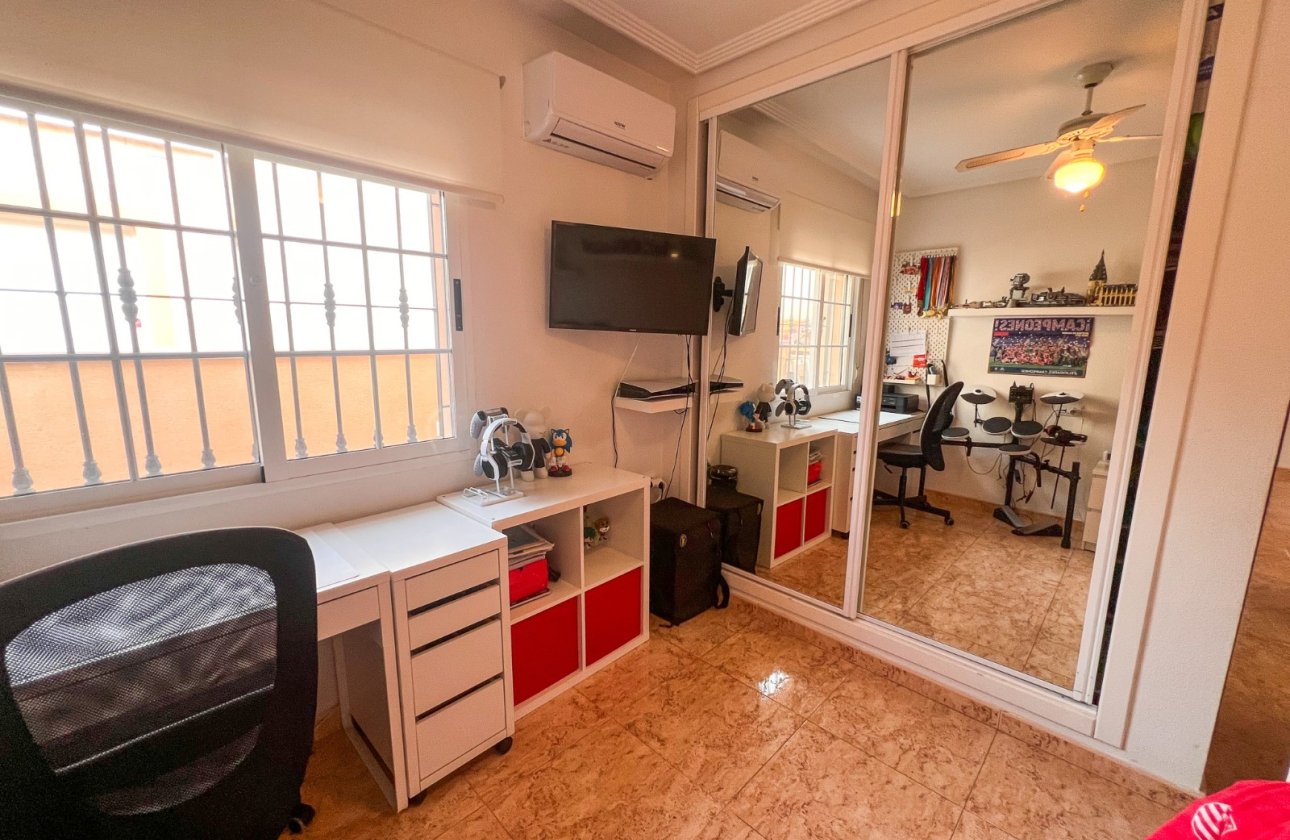 Revente - Villa - Guardamar del Segura - El Raso