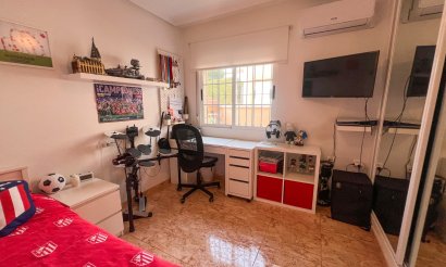 Revente - Villa - Guardamar del Segura - El Raso