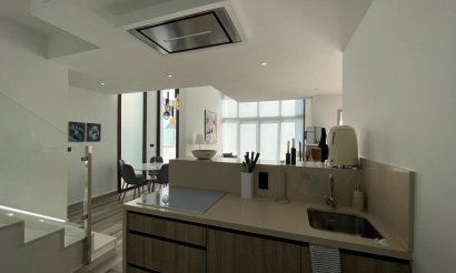 Resale - Villa - Los Balcones