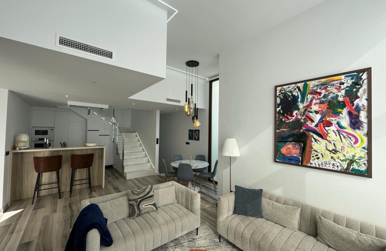 Resale - Villa - Los Balcones