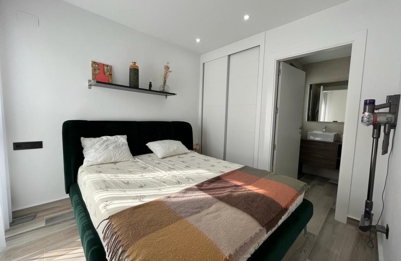 Resale - Villa - Los Balcones