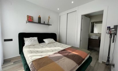 Resale - Villa - Los Balcones