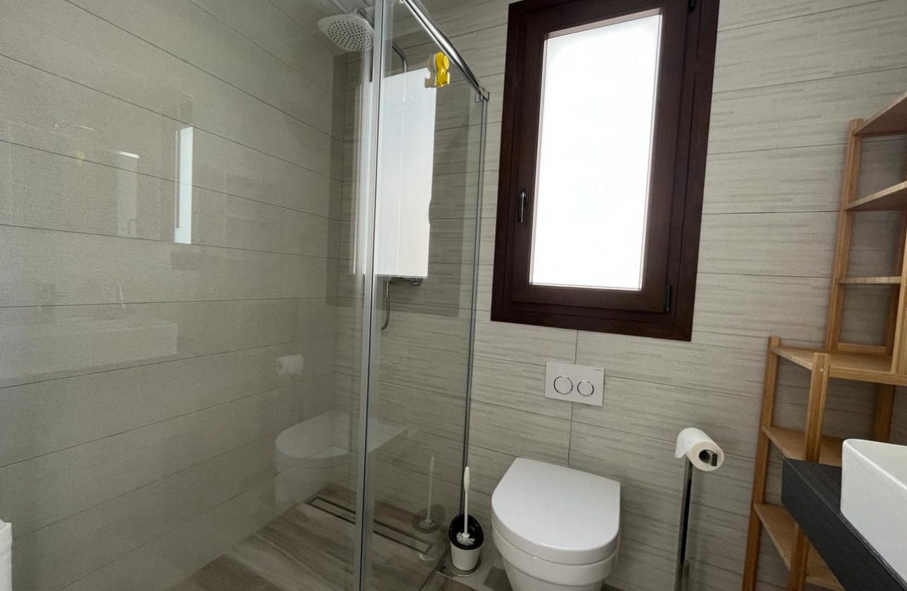 Resale - Villa - Los Balcones