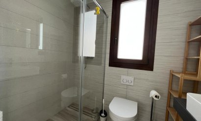 Resale - Villa - Los Balcones