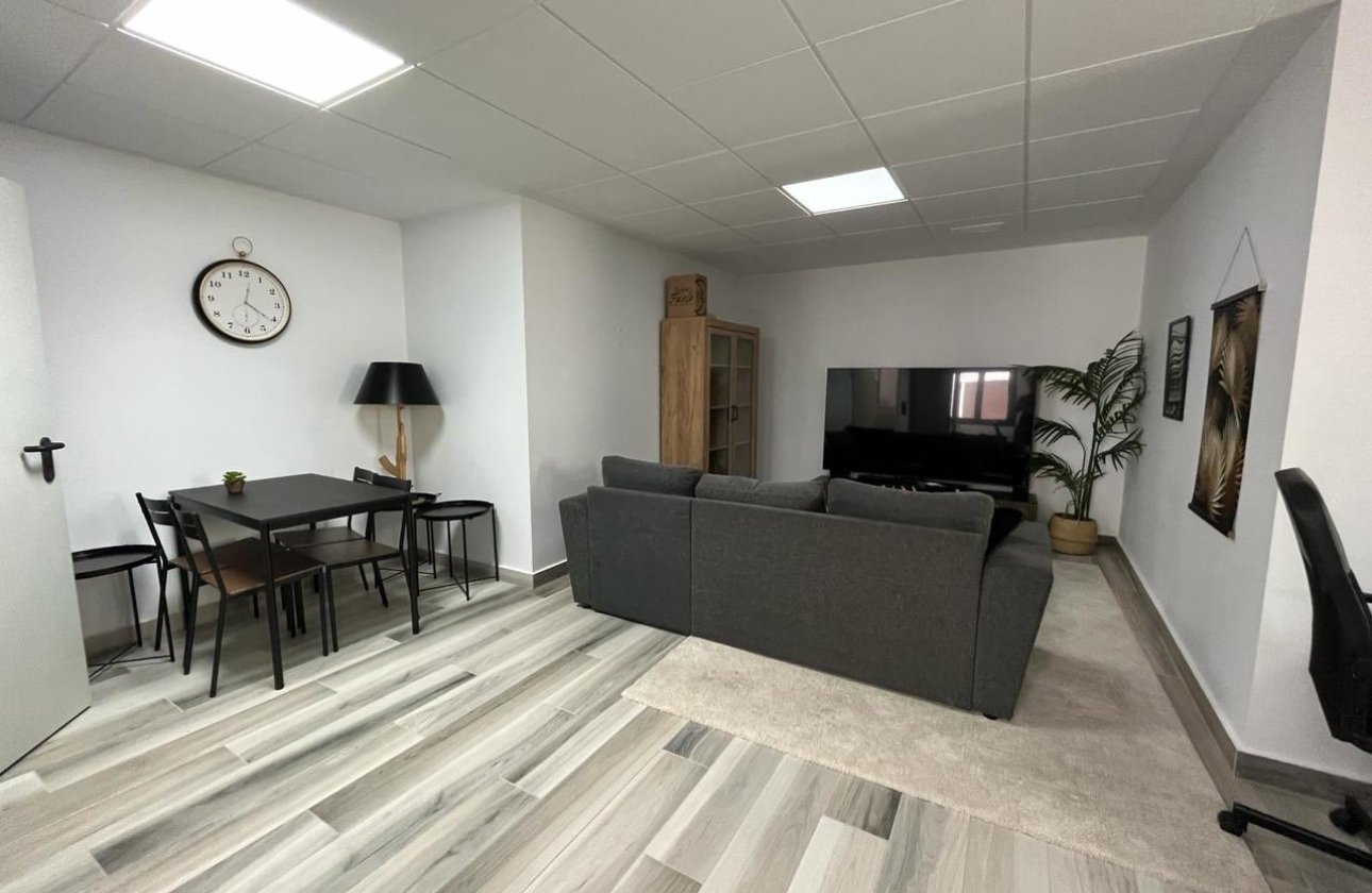 Resale - Villa - Los Balcones