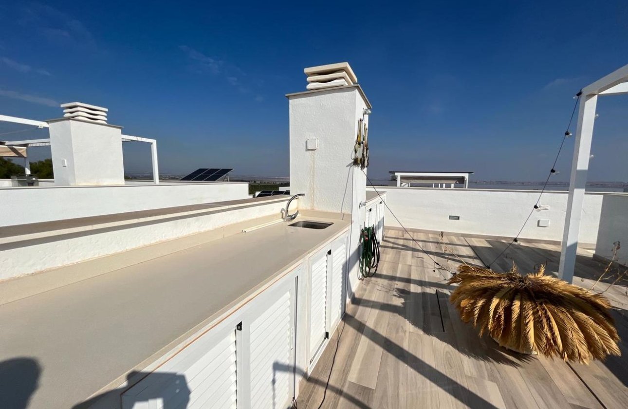 Resale - Villa - Los Balcones