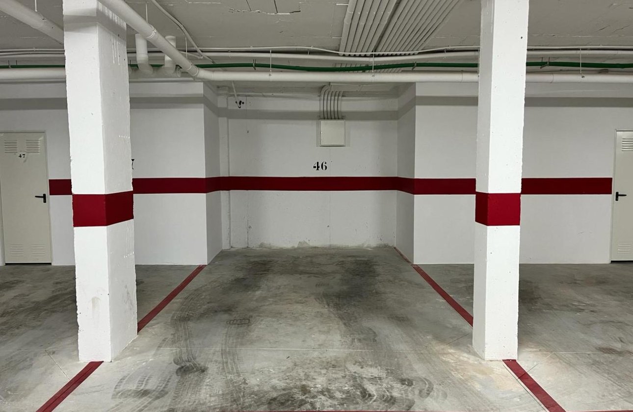 Resale - Villa - Los Balcones