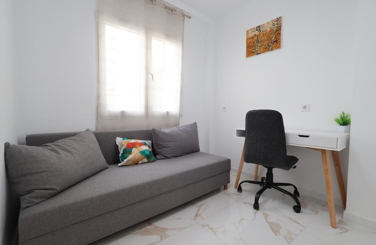 Revente - Appartement - Torrevieja - La Mata