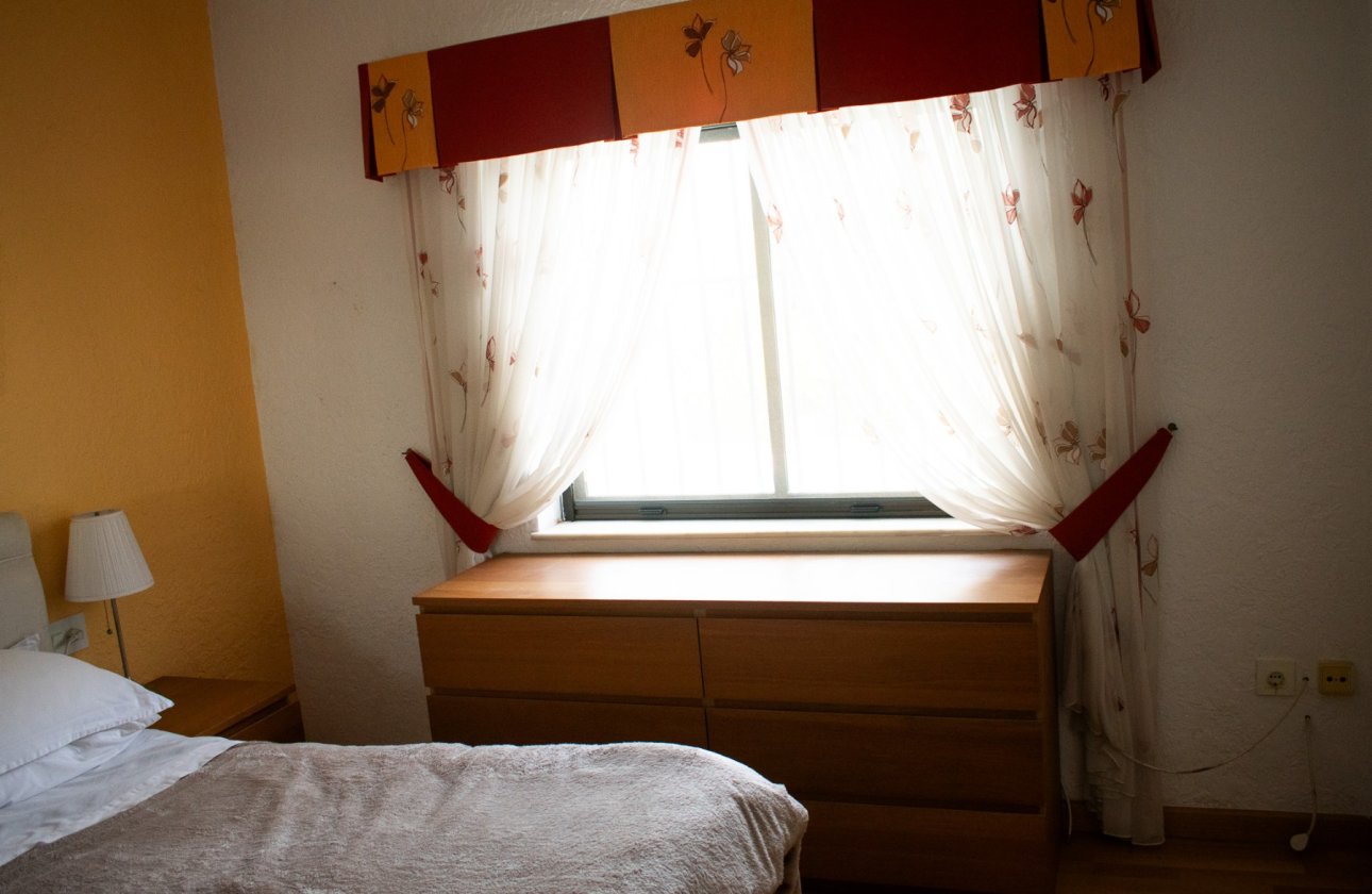 Revente - Villa / Semi detached - Orihuela Costa - MUY CERCA DE LA PLAYA