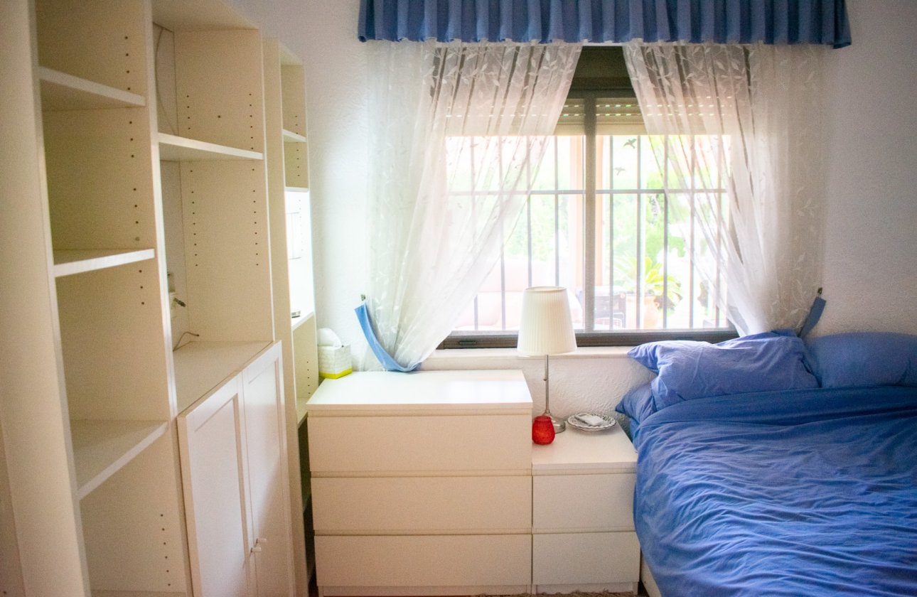 Revente - Villa / Semi detached - Orihuela Costa - MUY CERCA DE LA PLAYA