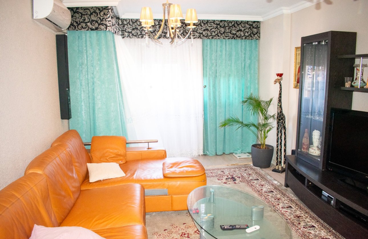 Revente - Appartement - Torrevieja - Torrevieja Centro