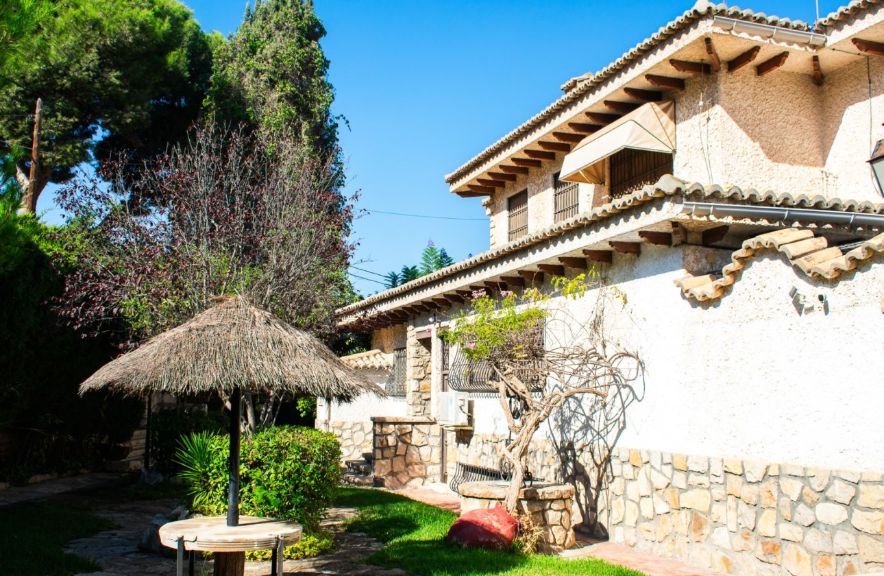 Resale - Villa - Alicante - Albufereta