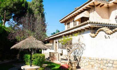 Resale - Villa - Alicante - Albufereta