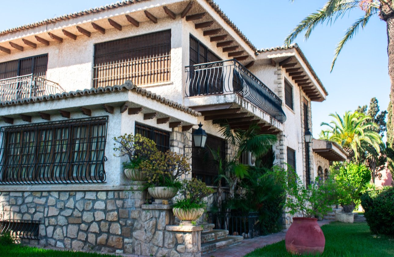 Resale - Villa - Alicante - Albufereta