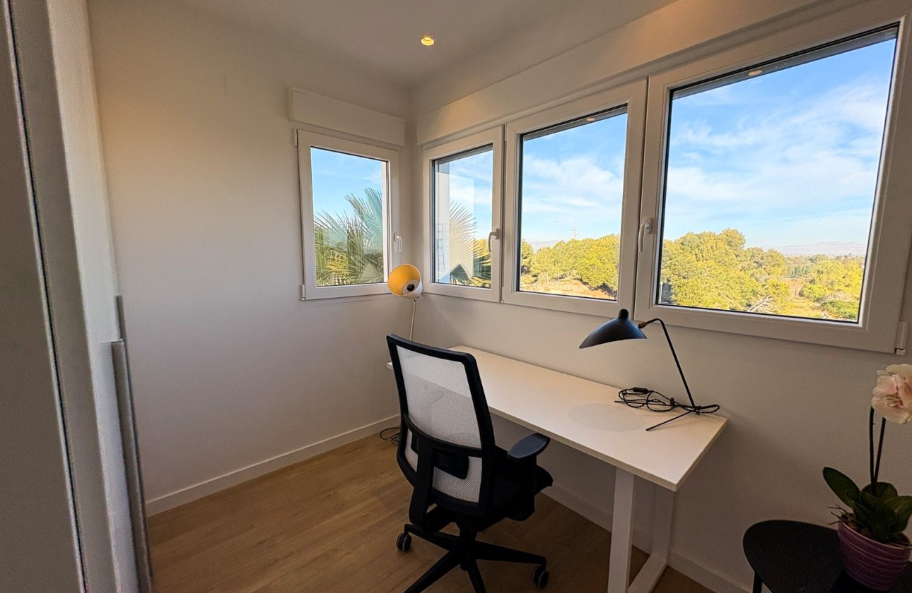 Resale - Villa / Semi detached - Ciudad Quesada