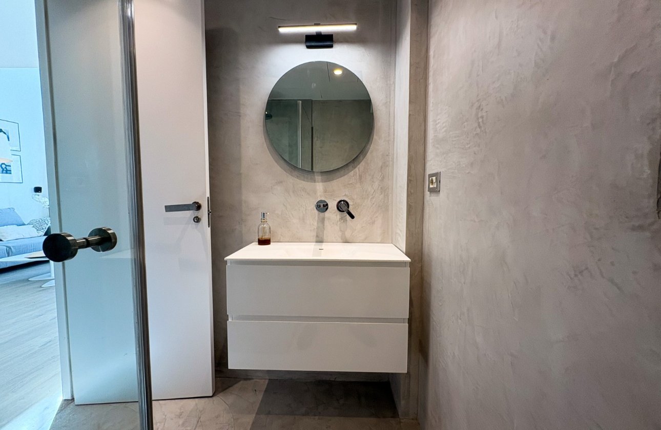 Resale - Villa / Semi detached - Ciudad Quesada