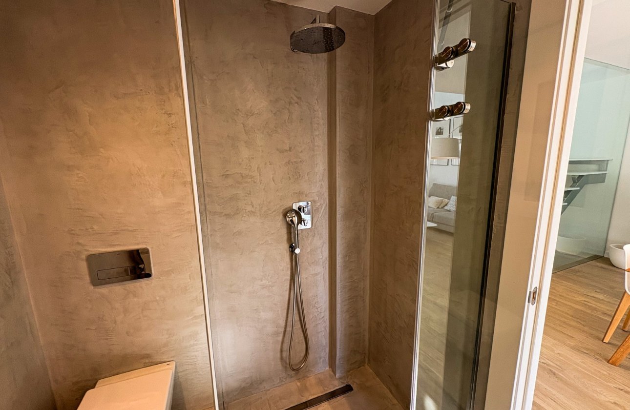 Resale - Villa / Semi detached - Ciudad Quesada