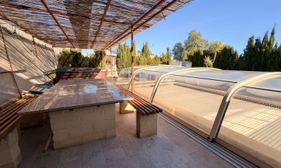Resale - Villa - Crevillente
