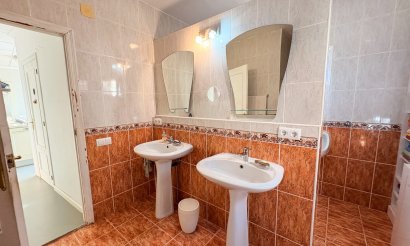 Resale - Villa - Crevillente